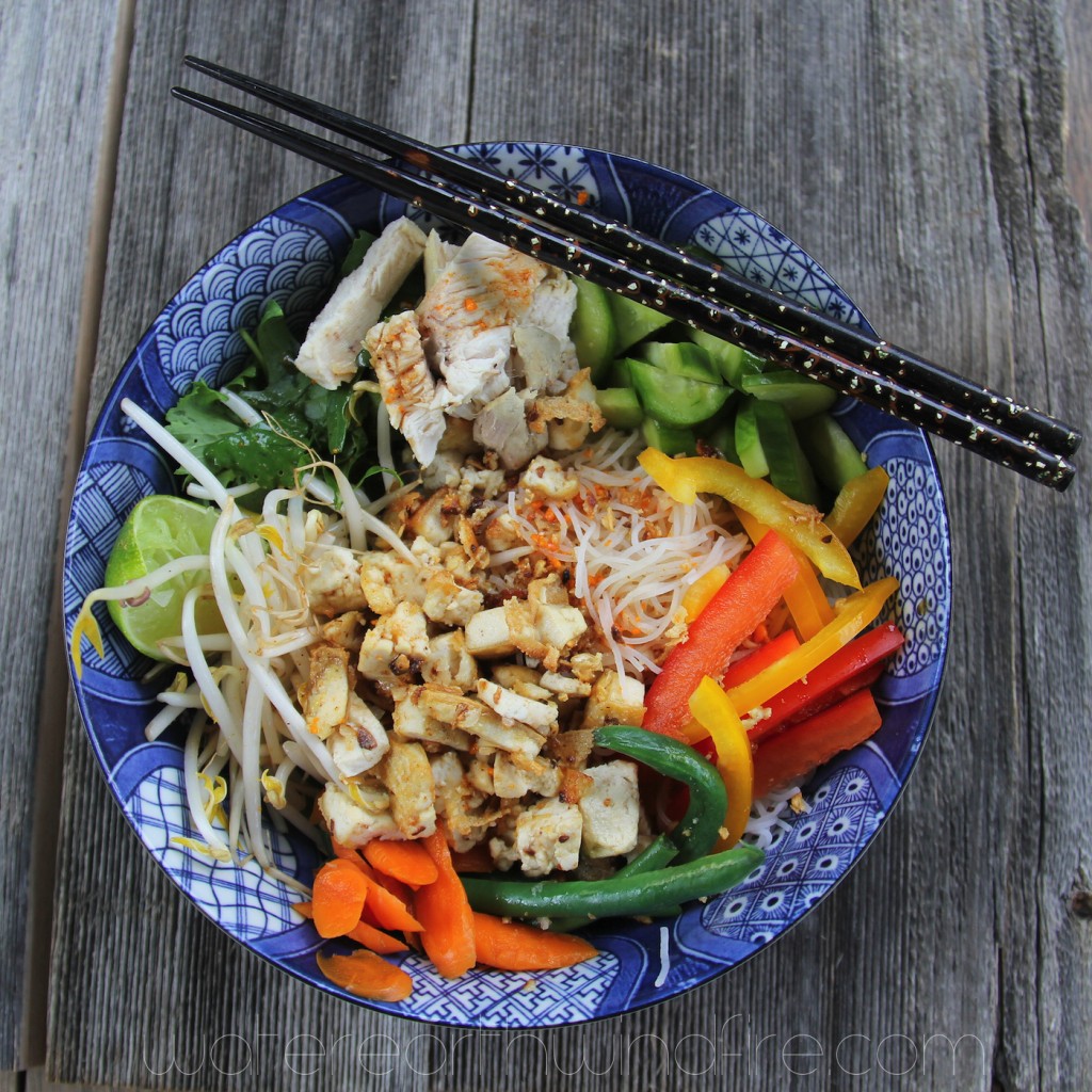 Vietnamese Noodle Bowl with Chicken and Tofu